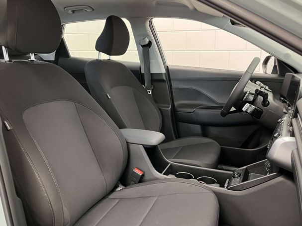 Hyundai Kona 1.6 GDI 104 kW image number 18