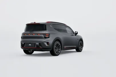 Car image 5