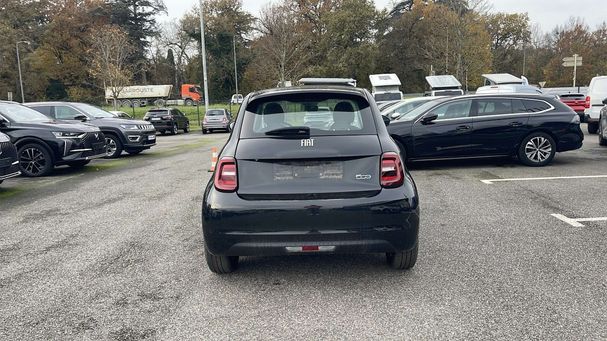 Fiat 500 e Action 71 kW image number 4