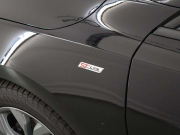 Car image 37