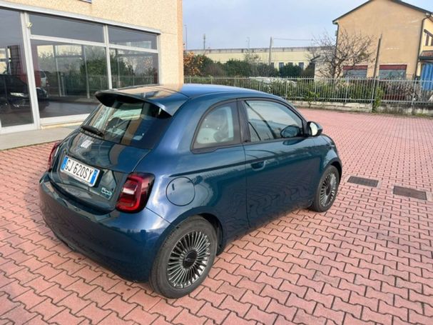 Fiat 500 e 70 kW image number 4