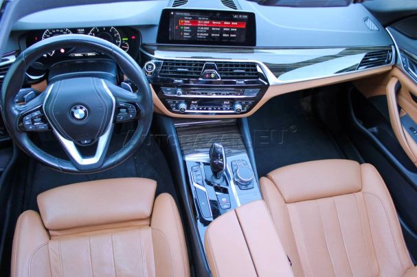 BMW 540i xDrive 250 kW image number 26