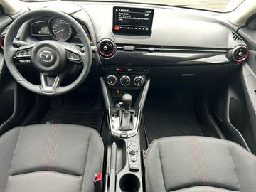 Car image 11