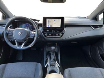 Car image 10