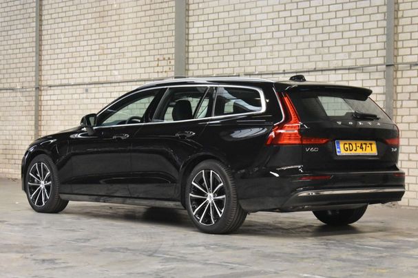 Volvo V60 T6 AWD 257 kW image number 2