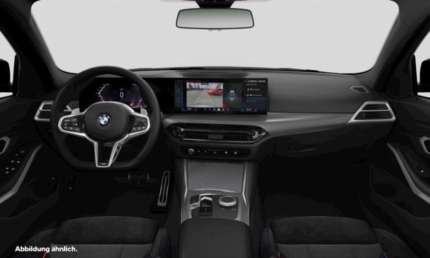 BMW 330i Touring xDrive 180 kW image number 3