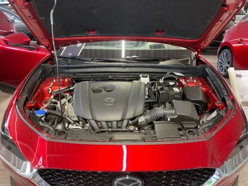 Car image 22