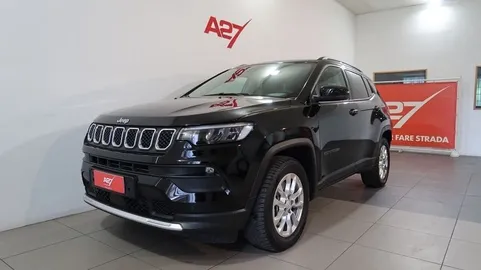 Car image 15