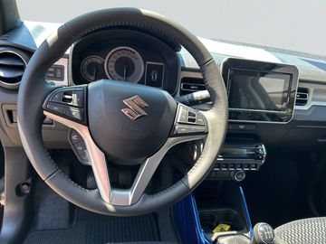 Car image 11