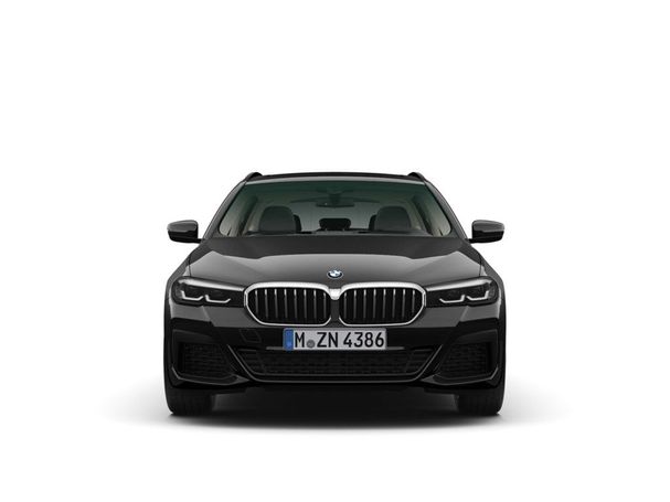 BMW 540d Touring xDrive 250 kW image number 2