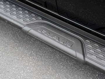 Car image 41