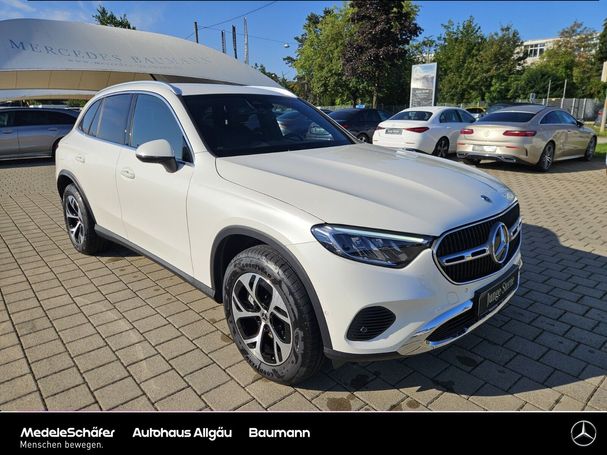 Mercedes-Benz GLC 300 de Avantgarde 245 kW image number 11