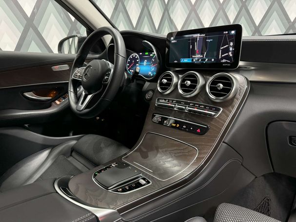 Mercedes-Benz GLC 300 4Matic Line 190 kW image number 16