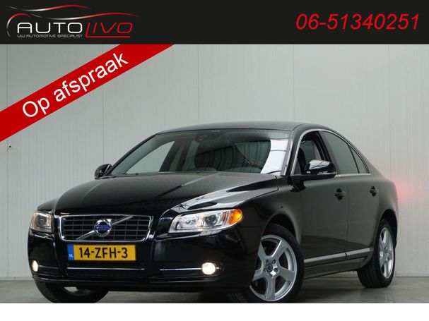 Volvo S80 T5 Summum 177 kW image number 1