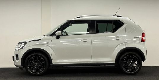 Car image 4