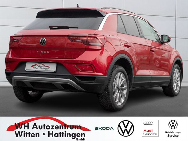 Volkswagen T-Roc 1.0 TSI T-Roc 81 kW image number 2