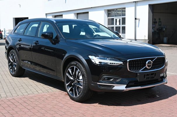 Volvo V90 Cross Country AWD B4 145 kW image number 8