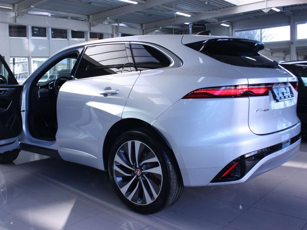 Jaguar F-Pace AWD 184 kW image number 3