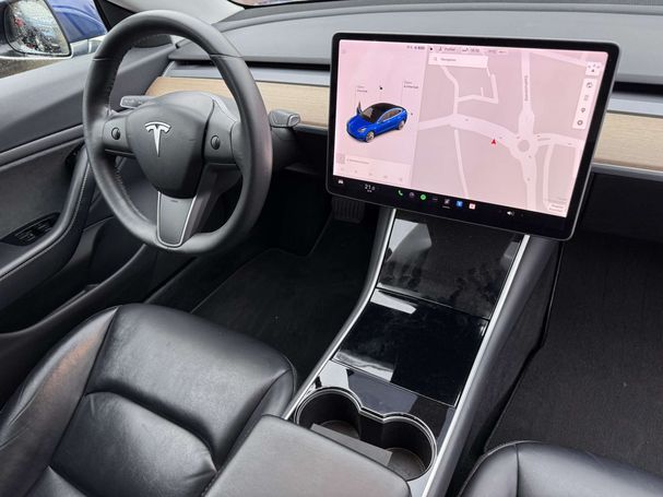 Tesla Model 3 60 Plus 239 kW image number 21