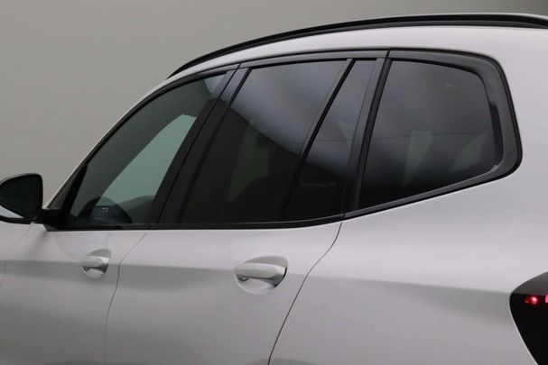 BMW iX3 80 kWh 210 kW image number 3