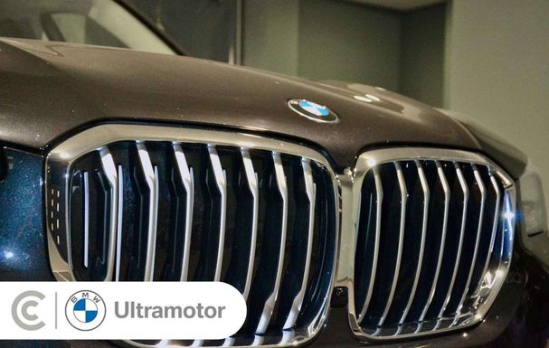 BMW X5 xDrive30d xLine 195 kW image number 4