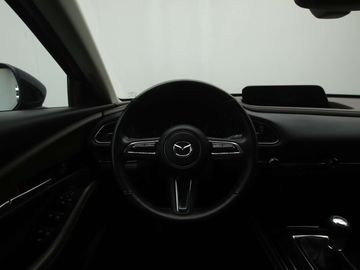 Car image 24