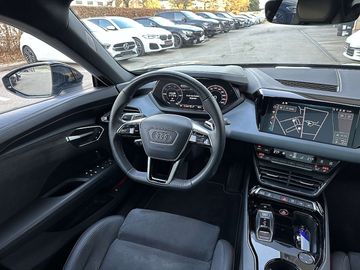 Car image 38