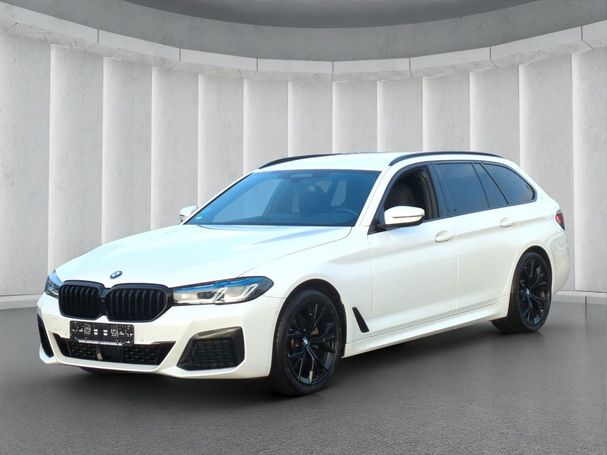 BMW 520d Touring xDrive 140 kW image number 1