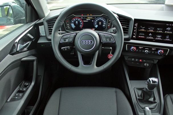 Audi A1 30 TFSI 81 kW image number 17