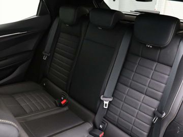 Car image 37