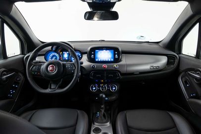 Car image 26