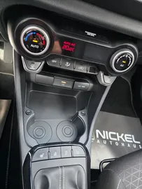 Car image 38