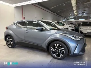 Car image 2