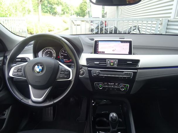 BMW X2 sDrive18i Advantage 103 kW image number 10