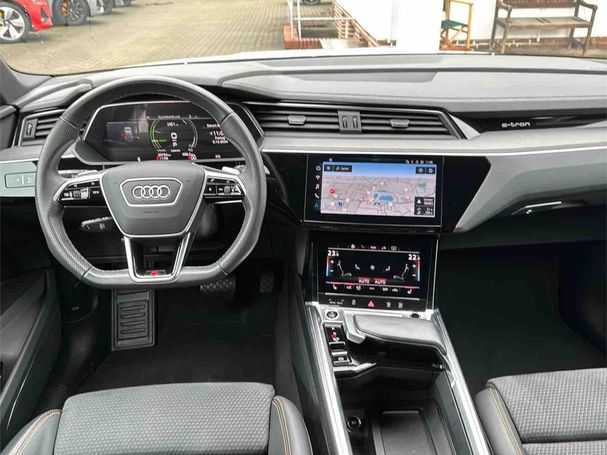 Audi e-tron 50 S-line Sportback 230 kW image number 16