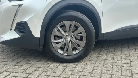 Car image 41