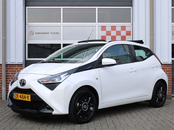 Toyota Aygo 54 kW image number 1