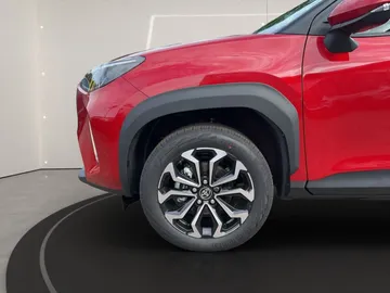 Car image 19