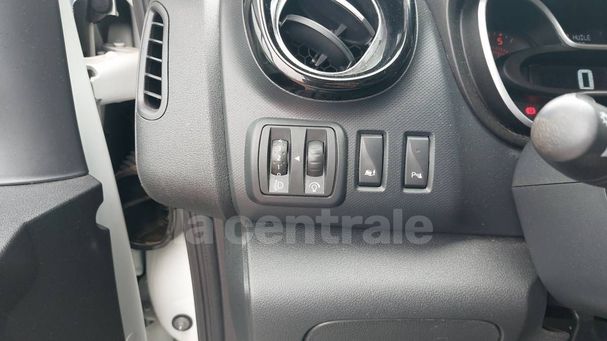 Renault Trafic DCi 120 L2H1 88 kW image number 8