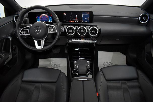 Mercedes-Benz CLA 250 160 kW image number 4