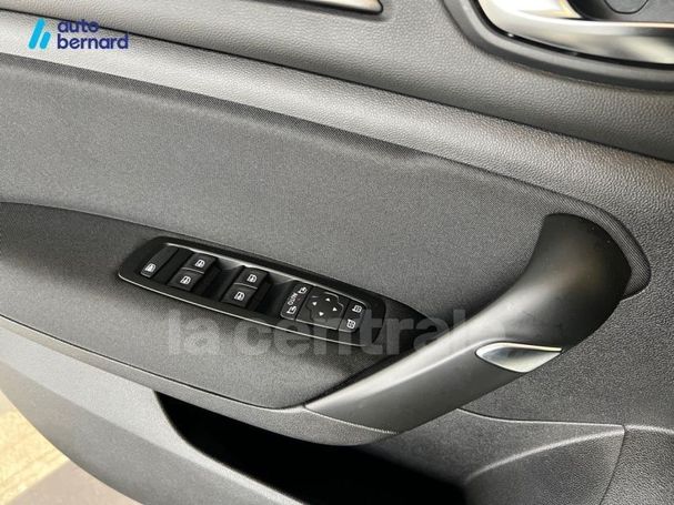 Renault Megane TCe 140 103 kW image number 24