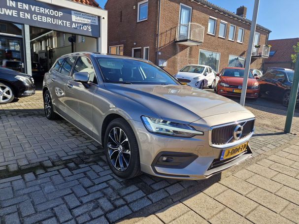 Volvo V60 B3 R 120 kW image number 1