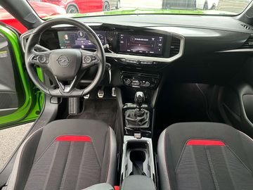 Car image 14