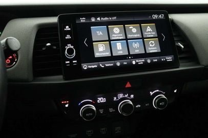 Car image 36