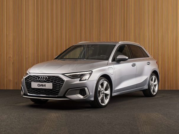 Audi A3 40 TFSIe Sportback 150 kW image number 1