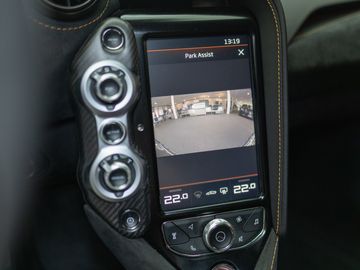 Car image 21