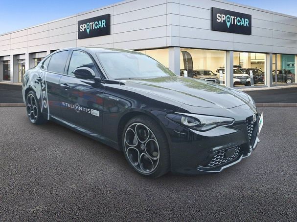 Alfa Romeo Giulia 2.2 Veloce 154 kW image number 3