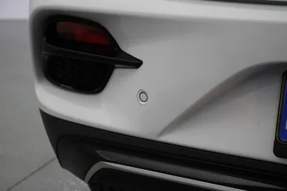 Car image 33