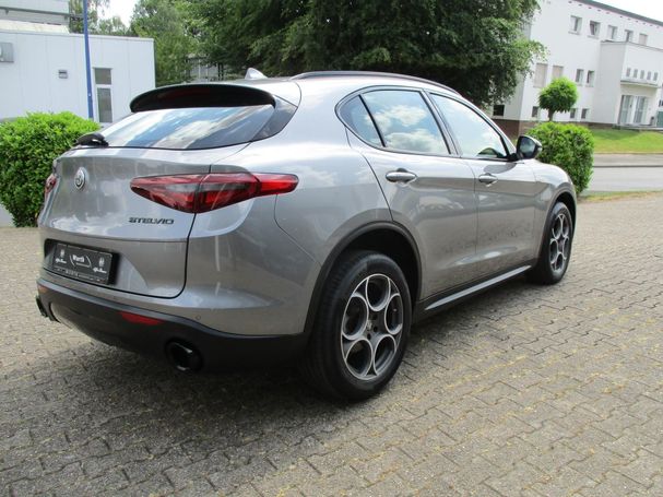 Alfa Romeo Stelvio 2.2 Q4 B-Tech 154 kW image number 5