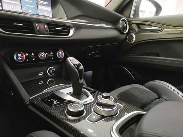 Alfa Romeo Stelvio 2.0 206 kW image number 22